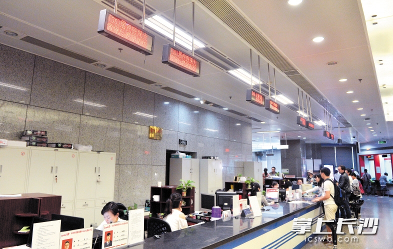 连云港同城24小时医保提取(同城医保卡转移怎么办理)